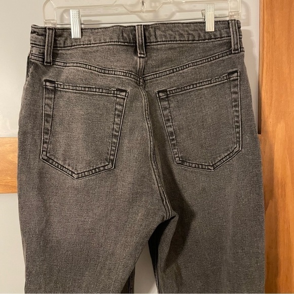 Abercrombie & Fitch Black Ultra High Rise Ankle Straight Jeans - Picture 5 of 6